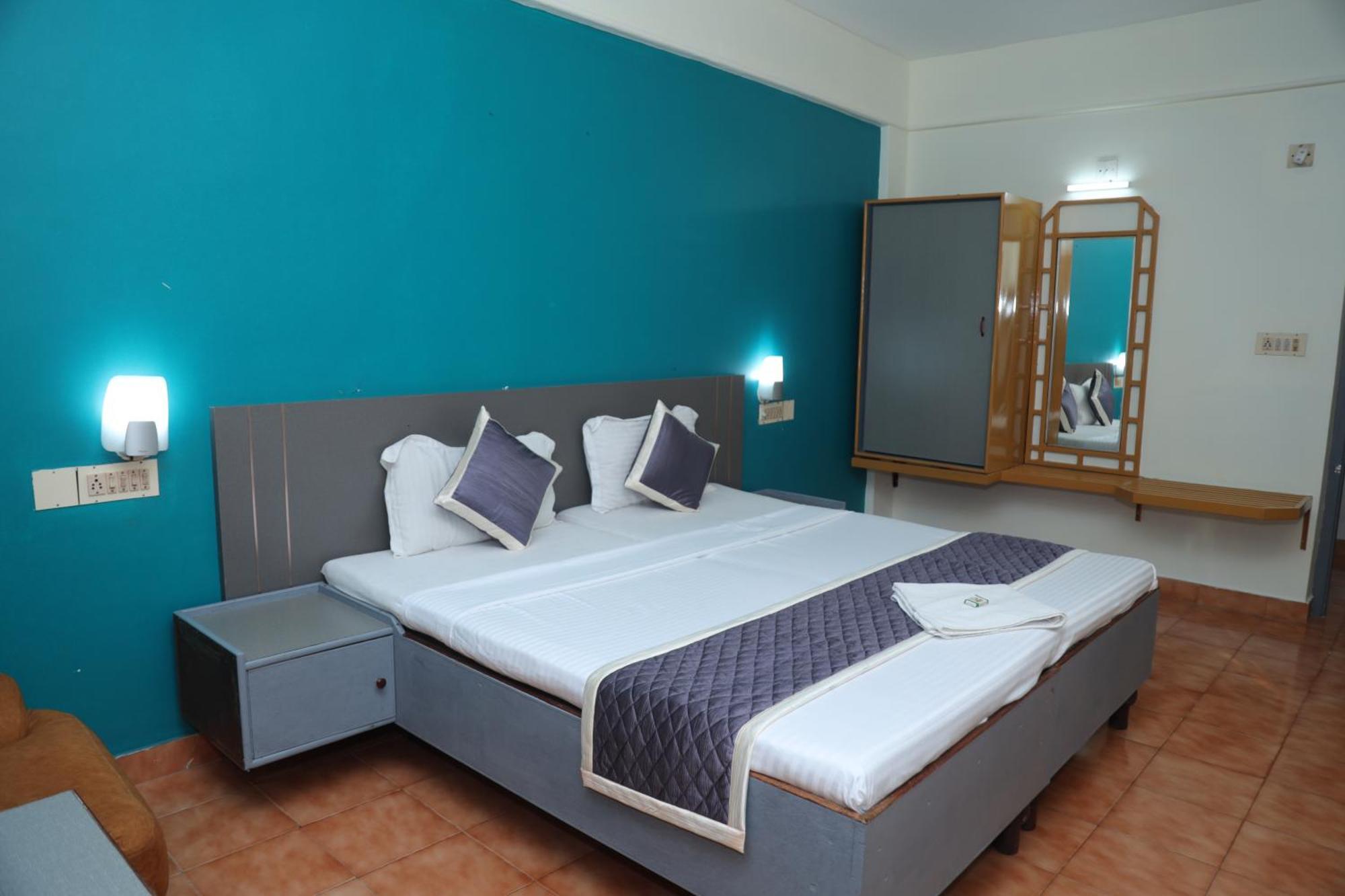 Grand Harmony Beach Resort Kovalam Eksteriør billede