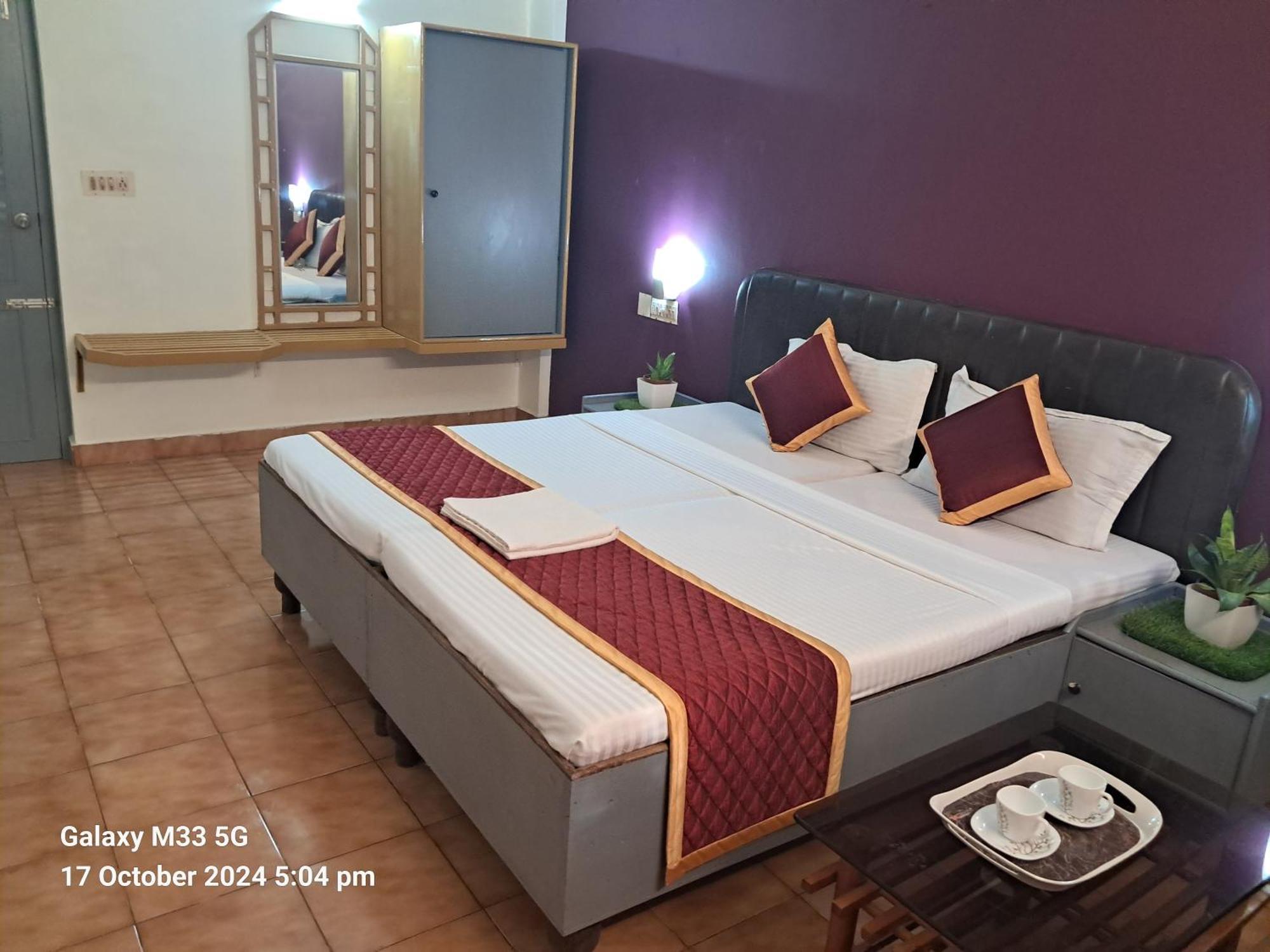 Grand Harmony Beach Resort Kovalam Eksteriør billede